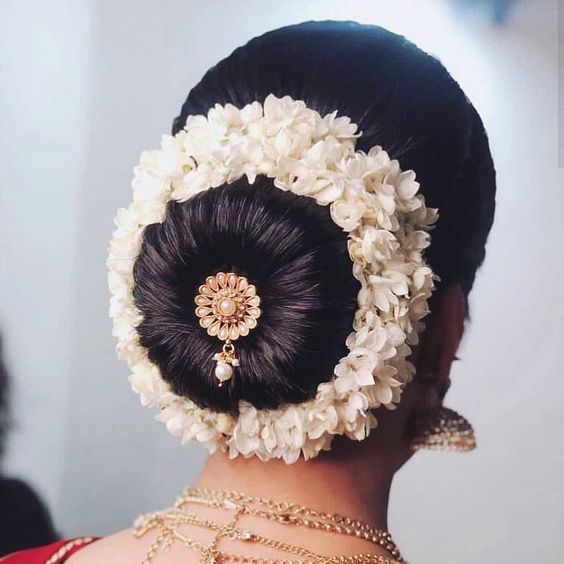 Latest 25 South-Indian Bridal Hairstyles - Fab Weddings