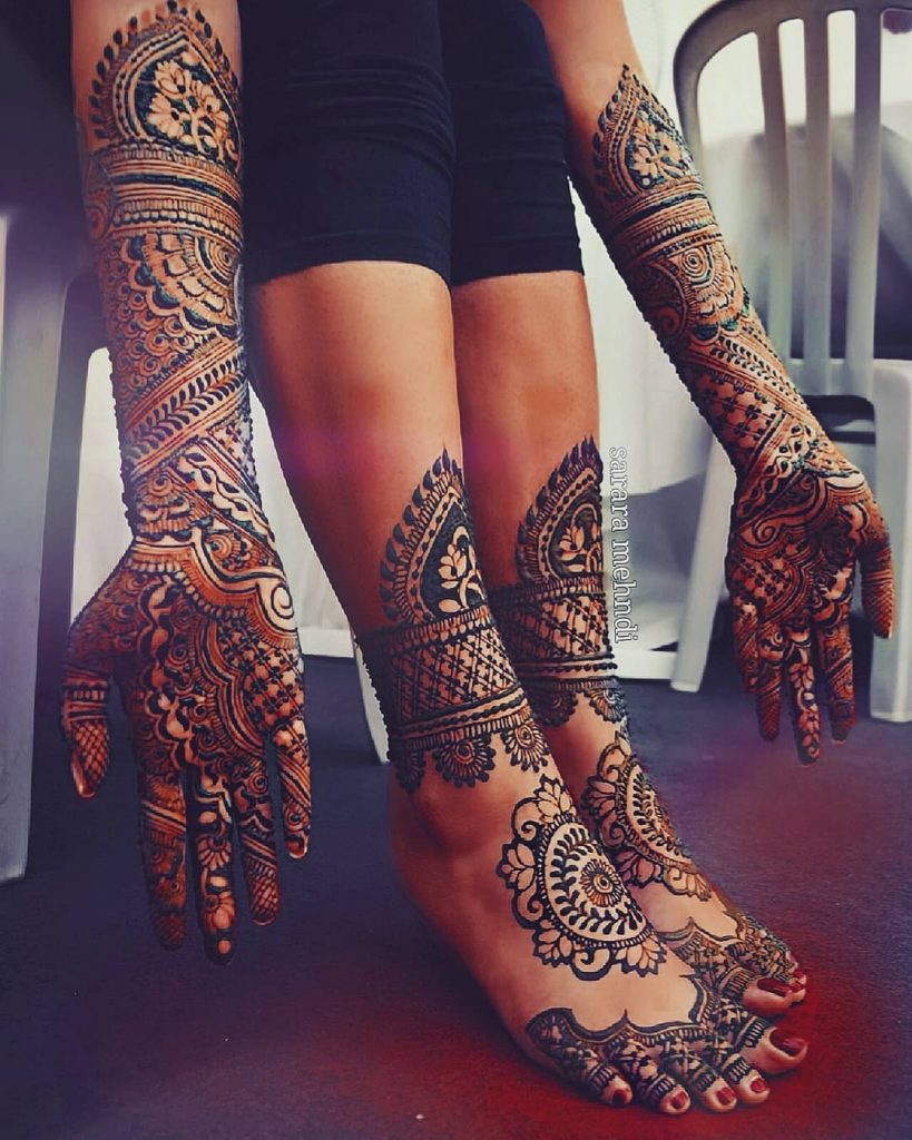 Bridal full leg and hand mehndi