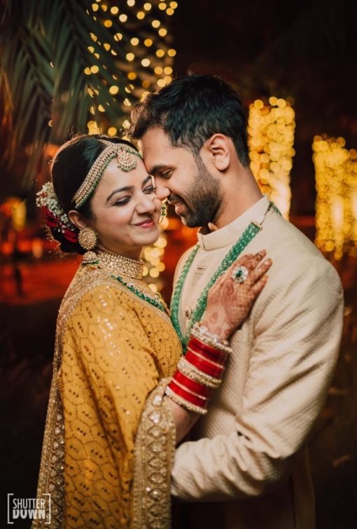 50 candid moments captured of Bride-Groom - Get Inspiring Ideas for ...