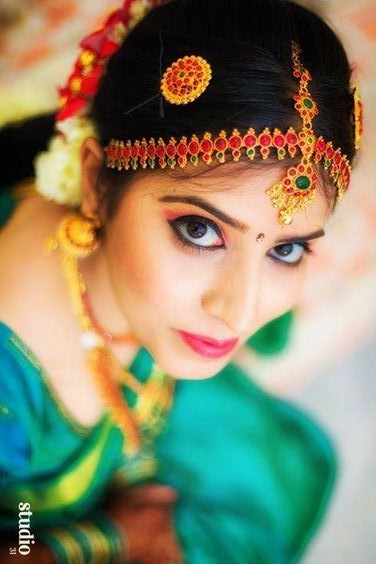 traditional indian makeup