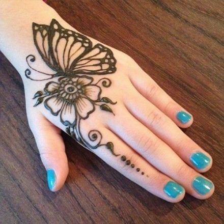 butterfly mehndi design