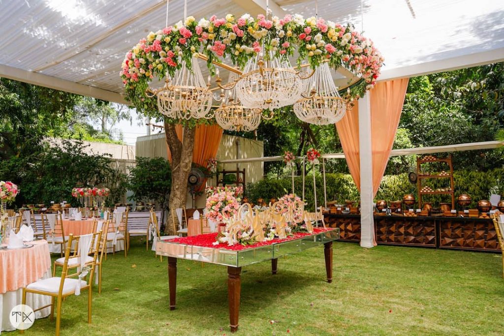 Sunset Weddings and Remarkable Decor - Get Inspiring Ideas for Planning ...