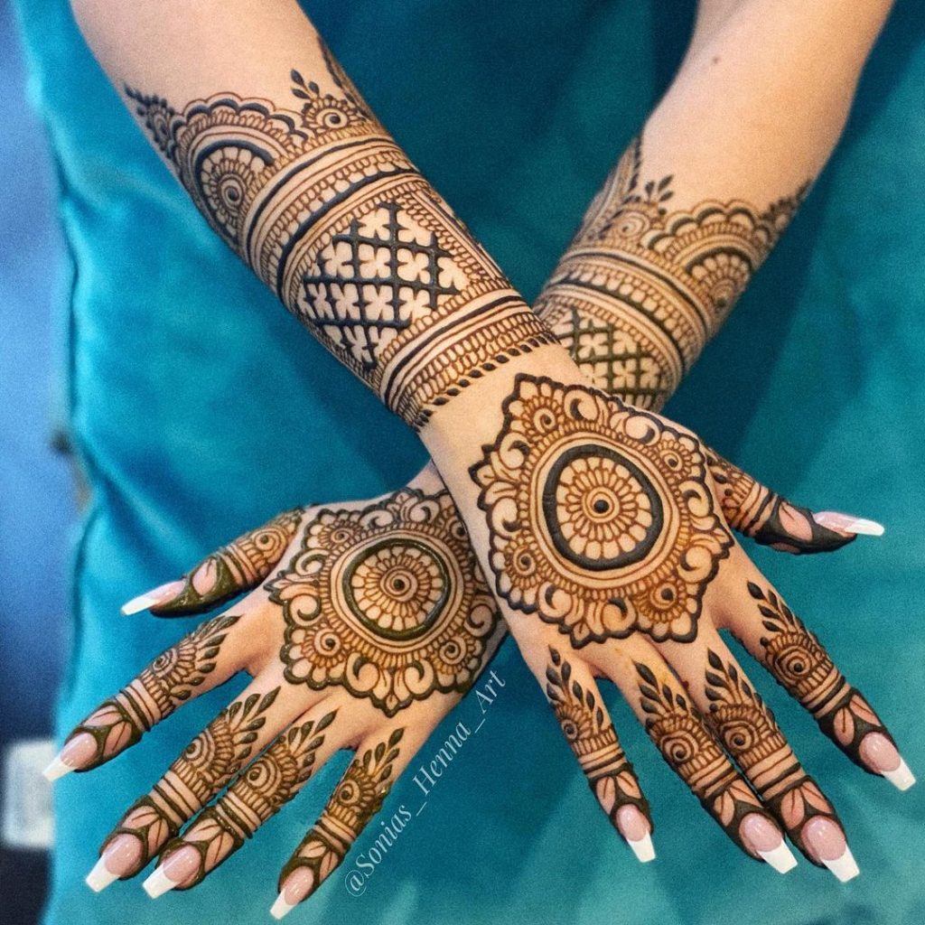 latest mehendi design