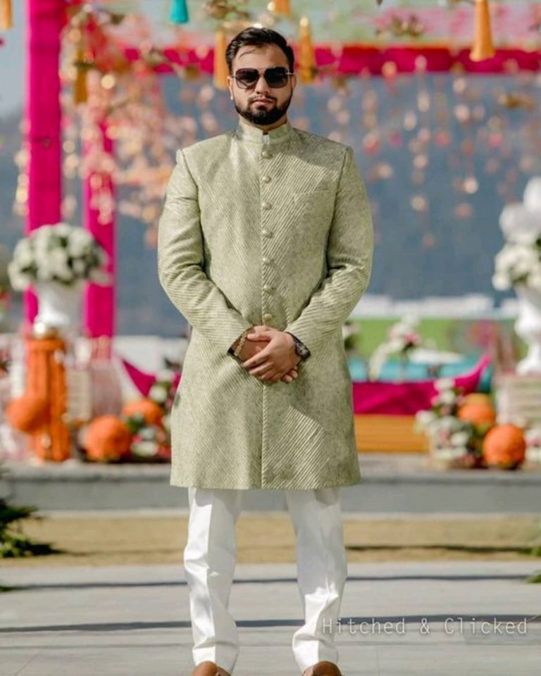 We spotted the best Sherwanis for the groom to be - Get Inspiring Ideas ...