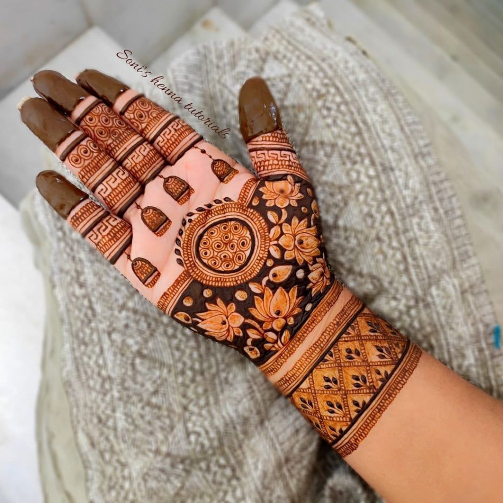 full hand arabic mehndi design
