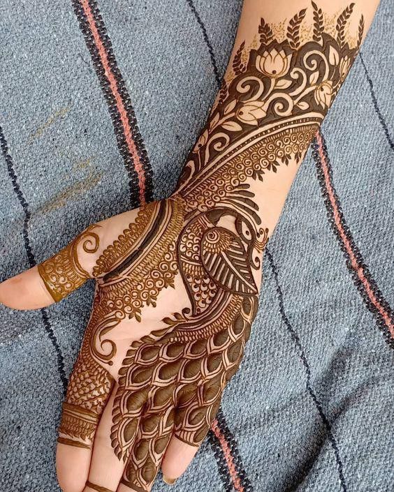 Peacock designed mehendi