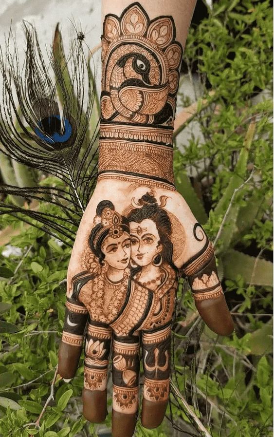 special teej mehendi design